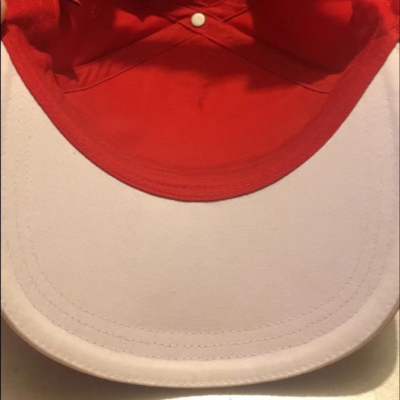 Ferrari hat - Picture 3 of 3